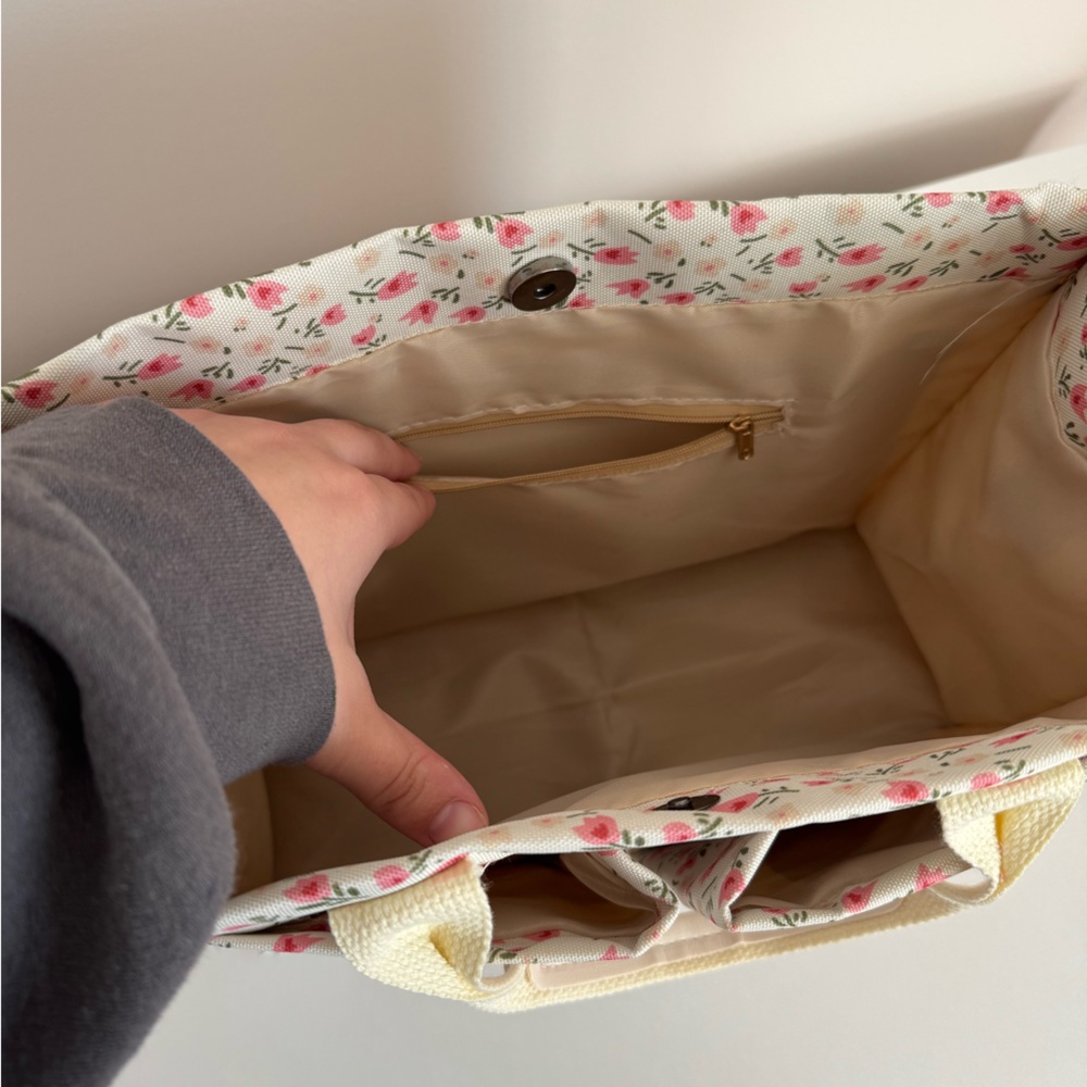 ๐ท Small Floral Tote Bag ๐ท - Picture 3 of 4
